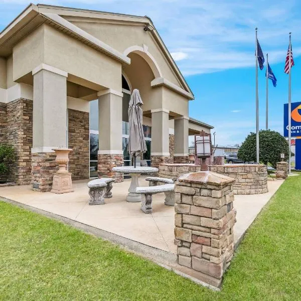 Comfort Inn & Suites Greenwood near University, Hotel in Greenwood