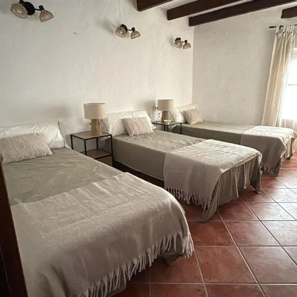 Casa Rural La Font, hotel v destinaci Sant Mateu