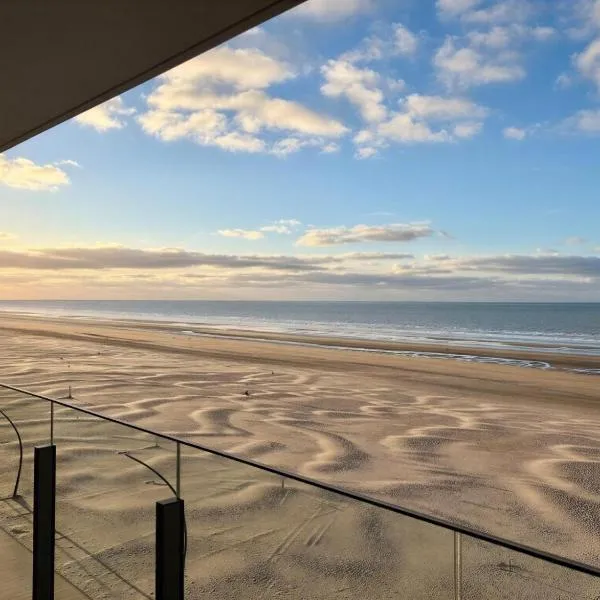 Eden Beach, hotelli kohteessa De Panne