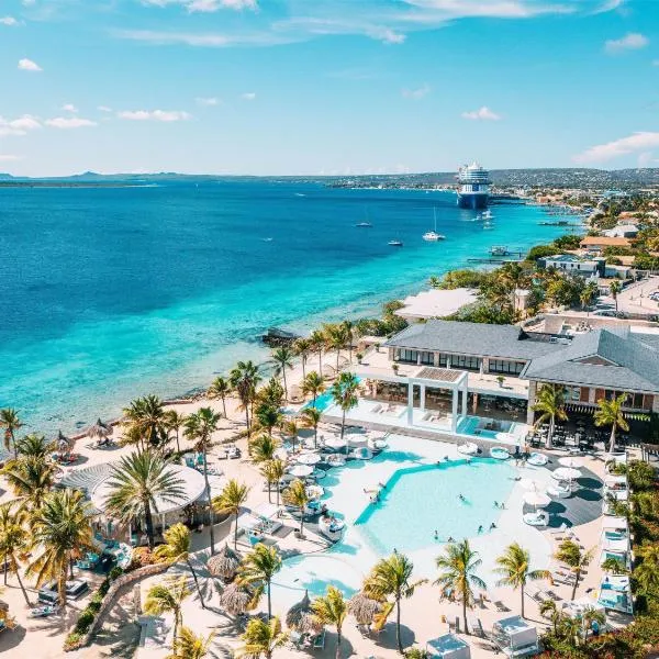 Viesnīca Van der Valk Plaza Beach & Dive Resort Bonaire - ALL INCLUSIVE pilsētā Kralendeika