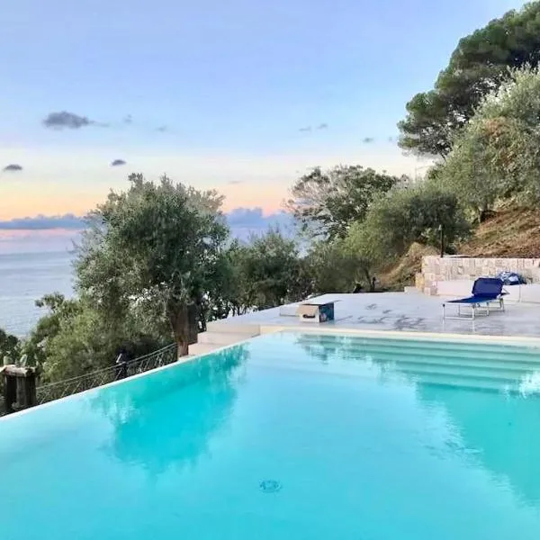 Cefalù में, होटल Sant'Ambrogio's Villa