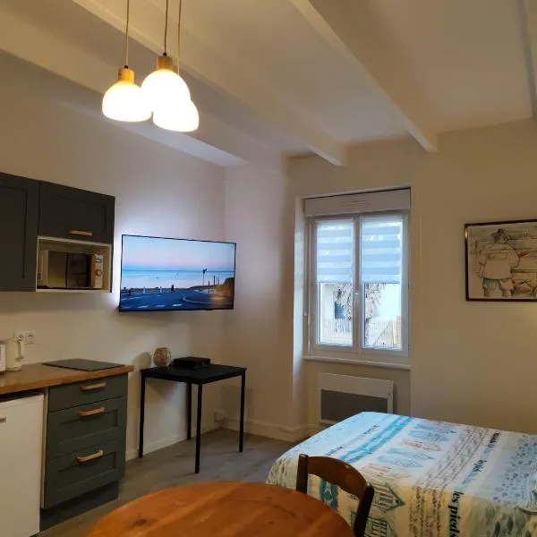 Studio Cancale Port-Mer، فندق في كانكال