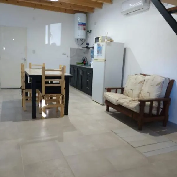 JAS departamento, hotell i General Acha