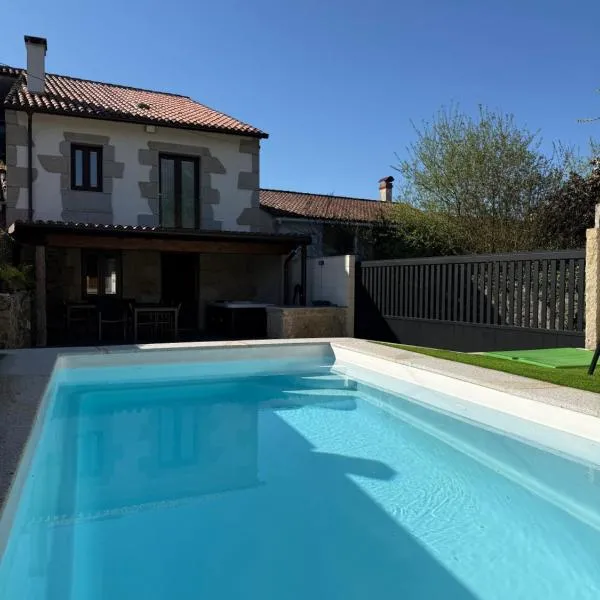 A Casa da aldea de Iria, Hotel in Padrón