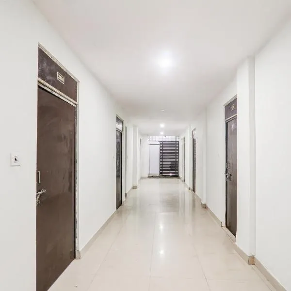 Hotel O Super SHUBH INN HOTEL, viešbutis mieste Laknau