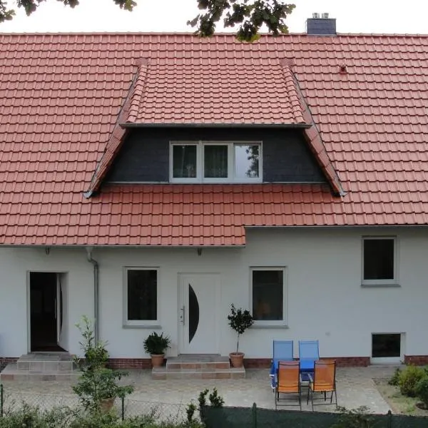 Ferienreihenhäuser Roswitha, hotel in Frauenberg