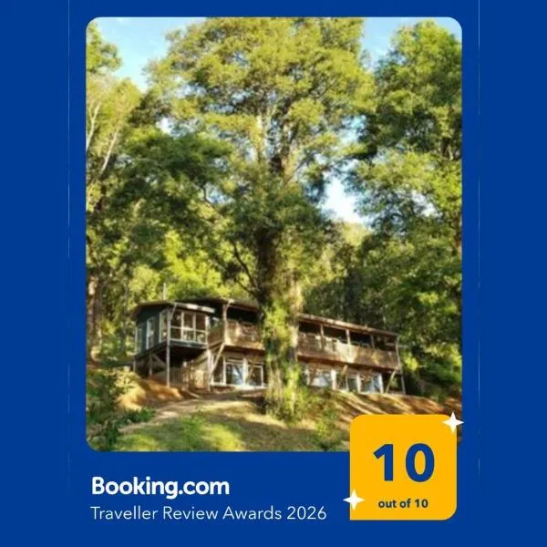 발디비아에 위치한 호텔 LA CASA EN EL BOSQUE con vista al Río