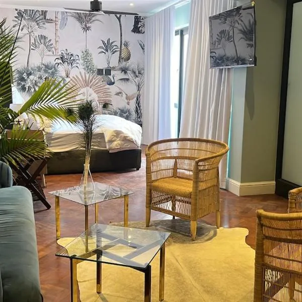 Mint at Melville Mansions، فندق في جوهانسبرغ