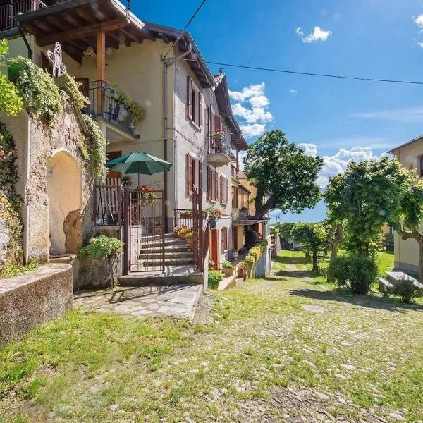 Appartamento Castagno 1 on the Wayfarer's Path with AC and Wifi, hotell i Bellano