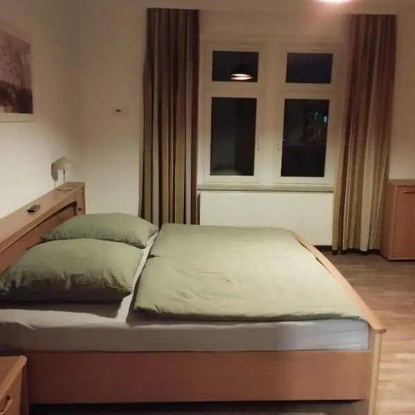 Ferienwohnung im Flinschpark, hotel v destinácii Penig