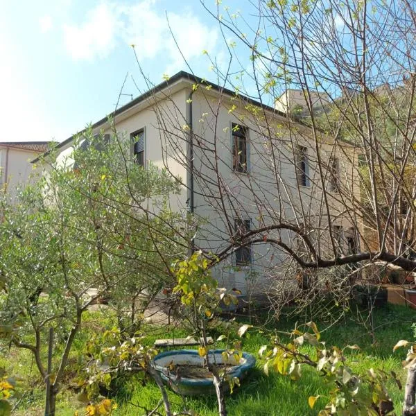 Narniandum Est Locazione Turistica – hotel w mieście Narni