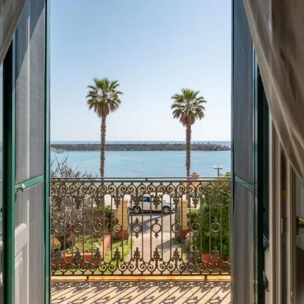 Hotiday Leuca Porto, hotel a Leuca