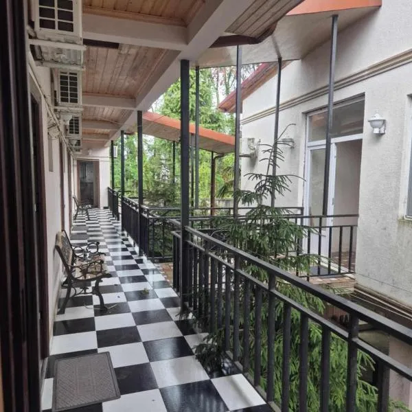 Hotel Roba, hotel a Ureki