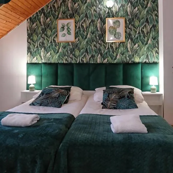 Cholerzyn में, होटल KRK stop near airport