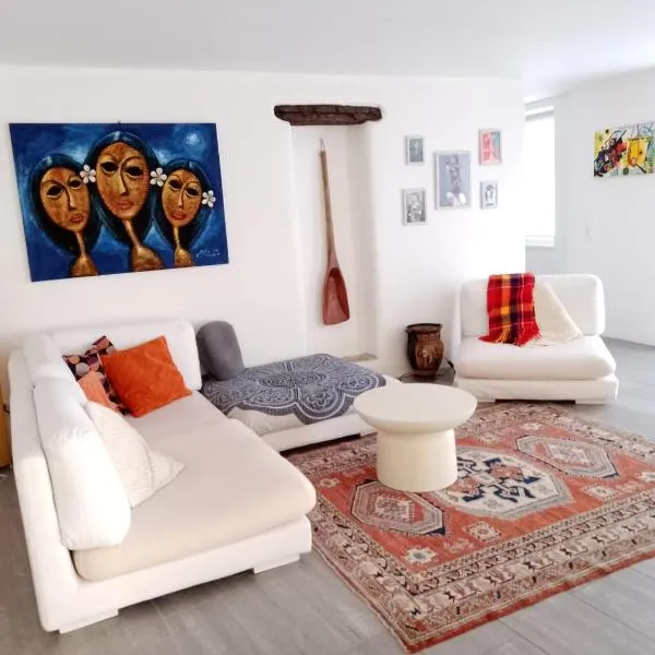 Casa Edo, hotelli kohteessa Ponte Tresa