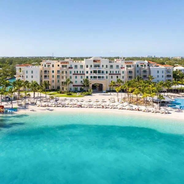 Blue Haven Resort- All Inclusive, hotel di Grace Bay