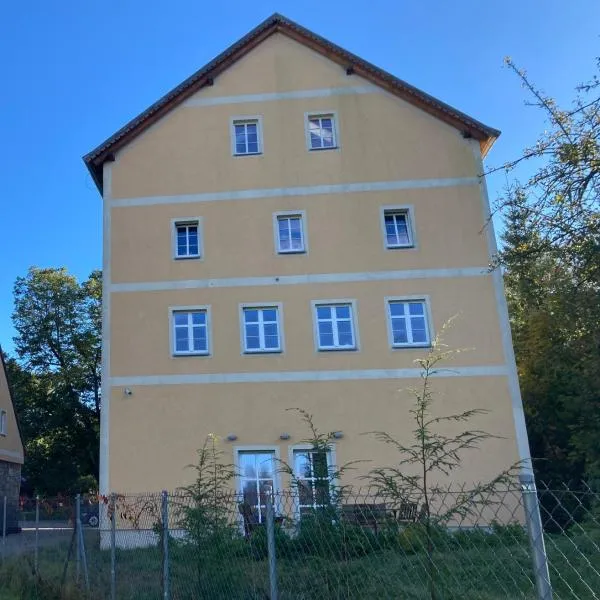 Apartamenty w dawnym młynie, hotel din Karpniki