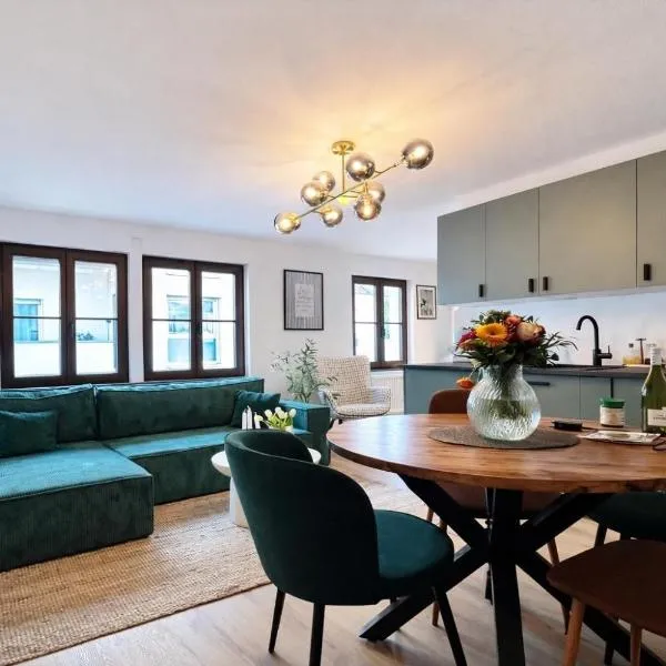 NewHoft Living Stadt-Apartment, viešbutis mieste Gernsbachas