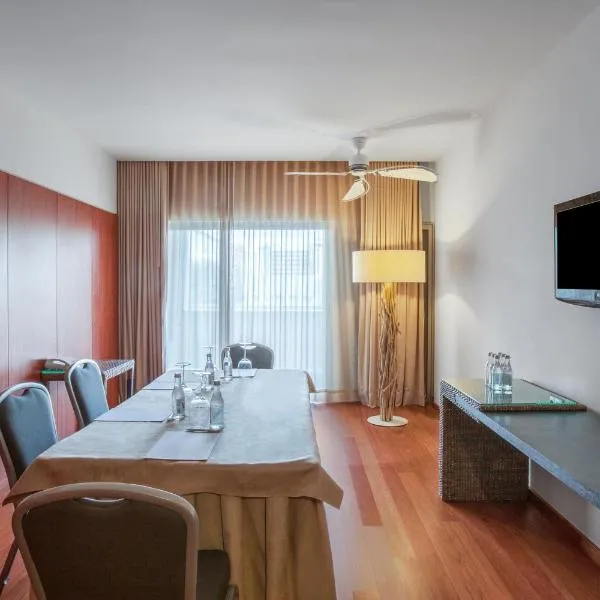 Crowne Plaza Vilamoura - Algarve by IHG, hotel em Vilamoura
