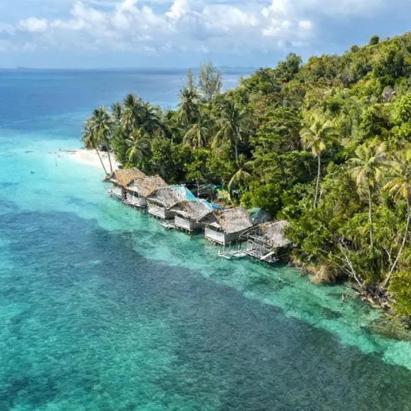 Tamaku homestay privat island, hotel i Minyaifuin