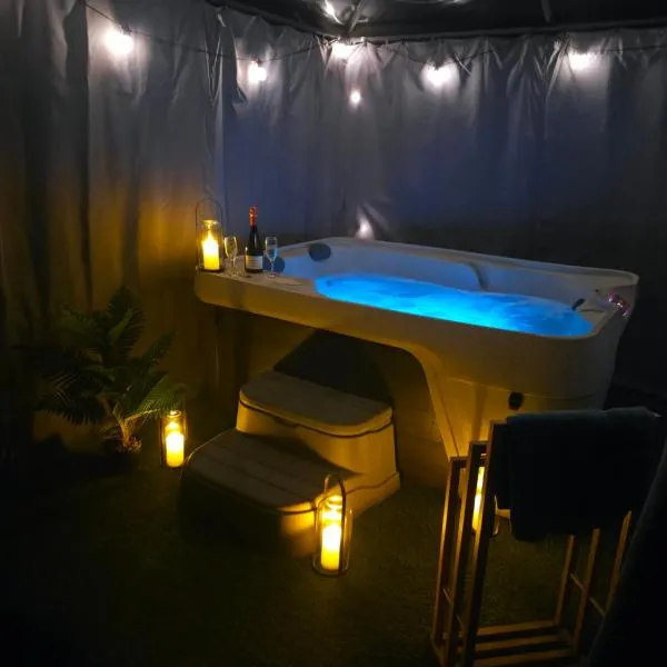 Cocon Jacuzzi privatif - proche Le Mans โรงแรมในMulsanne