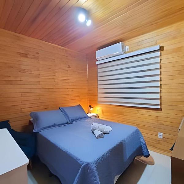 Chalé Hortência | 2 Quartos e Garagem - Foto 2