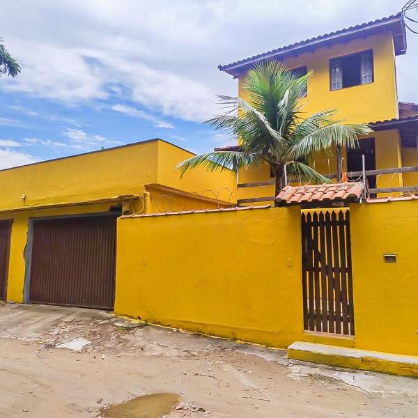 Casa para 15 com Churrasqueira e Ar a 35m da Praia