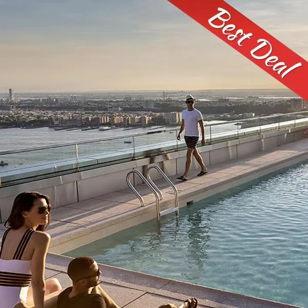 TROPICAL VIBES at DUKASI SUITES - playa LOS CORALES, hotel di Punta Cana