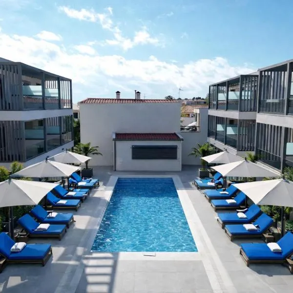 MARTINI APARTMENTs, hotel in Nikiti