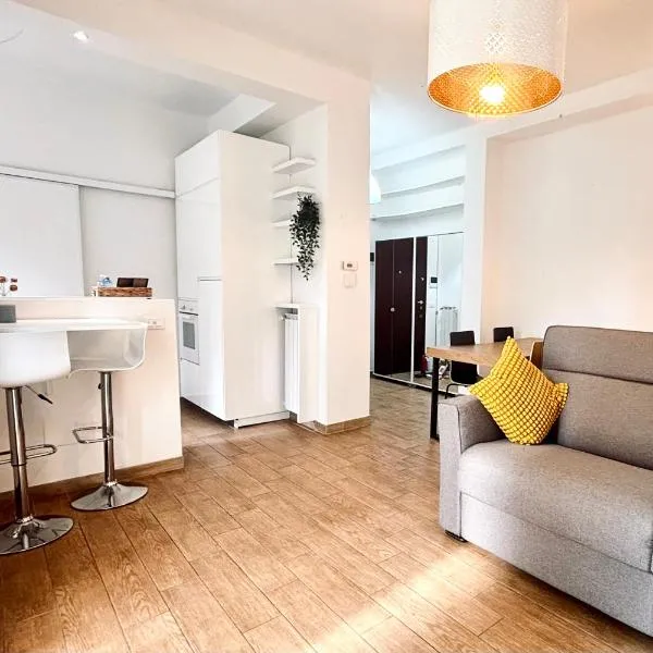 BorgoLuce Spacious Apt & FREE Parking, hotel en Bérgamo
