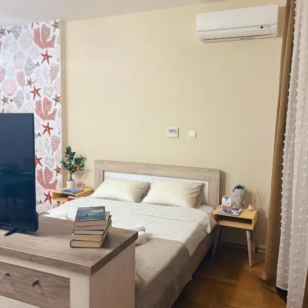 Anatolia Sea View Studio Apartment, hotel in Budva
