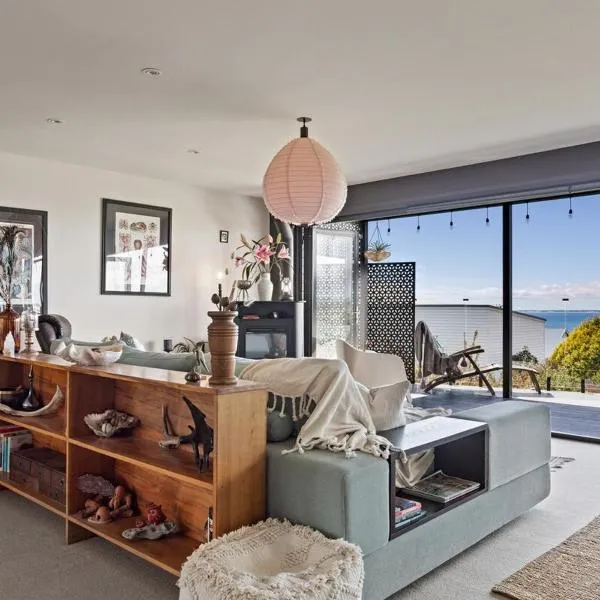 Mermaid Bay Retreat, hotel a Bridport