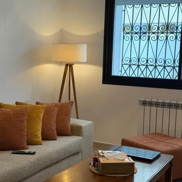 Nestlya Apartment, hotell i La Soukra
