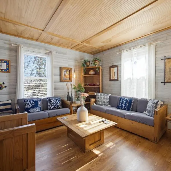 Retreat near Beaches: Gloucester şehrinde bir otel