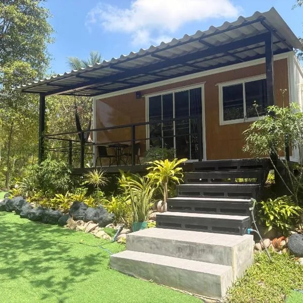 Moon Jungle Bungalows, hotel a Ban Madua Wan