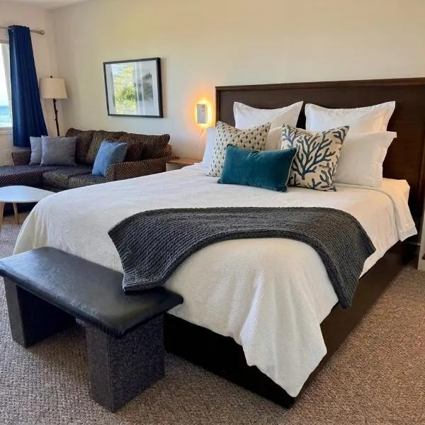 Beachfront King Bed Studio Suite, hotell i Qualicum Beach