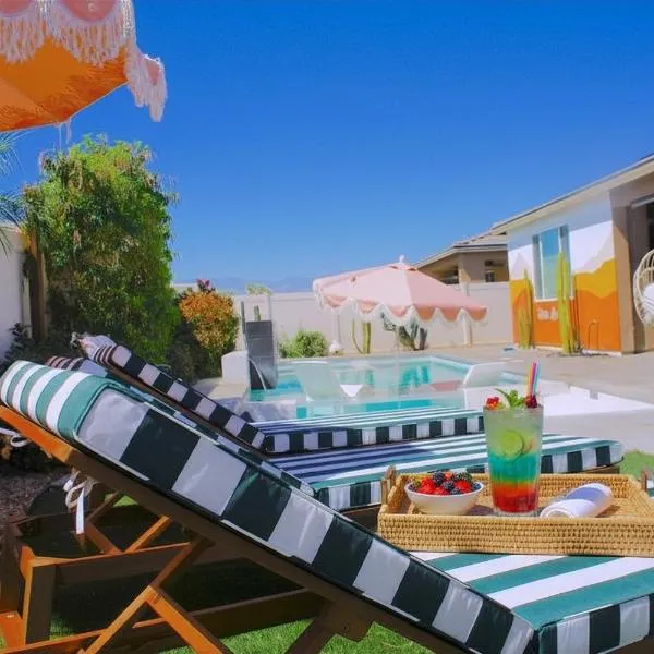 5Br3B Pool, 2mi to Fstvals, EV Chrgr, Gym, Games: Indio şehrinde bir otel