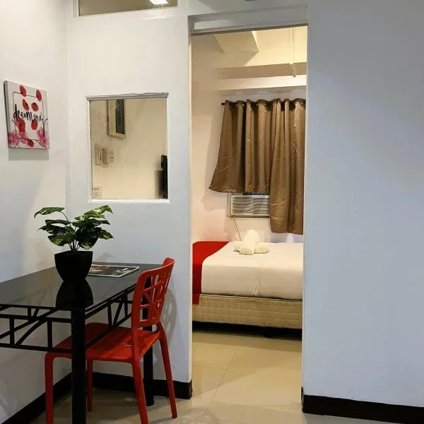 Makati One Poblacion Hotel, hotel v mestu Manila