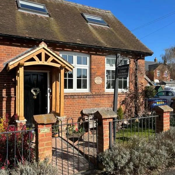 St Catherines Cottage The Old Schoolhouse โรงแรมในลองเมลฟอร์ด