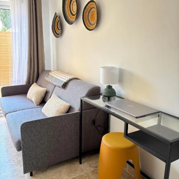 Le studio de Marie, hotel di Noves