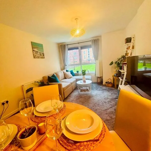 Modern Ground floor 2 Bed Apartment Secure Parking & Perfect for City- CelticEmirates Stadium, viešbutis Glazge
