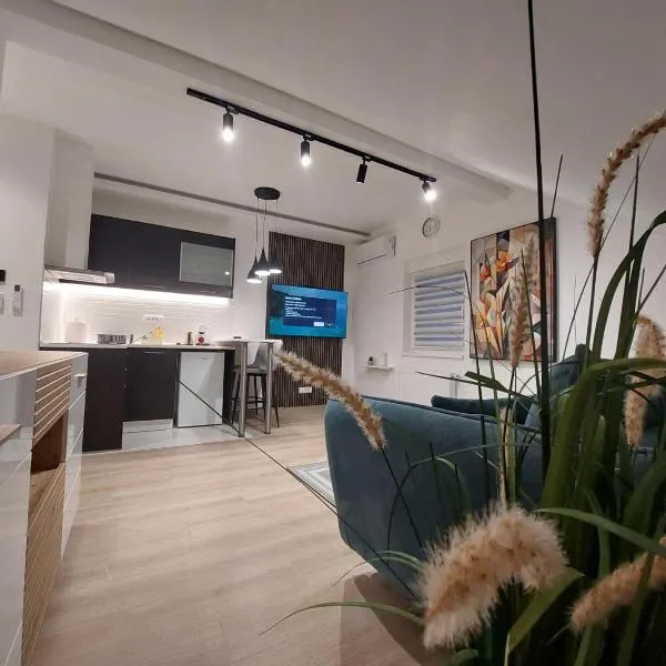 Oaza Apartmani Jakovo POSEJDON، فندق في ياكوفو