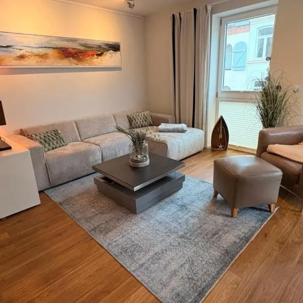 Ferienwohnung "Hafenmöwe", Quartier Hafenspitze, Blickrichtung Hafen، فندق في إكرنفورده