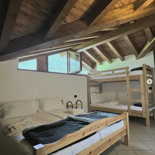 Casa Corti Albergo Ristorante, viešbutis mieste Valbondione