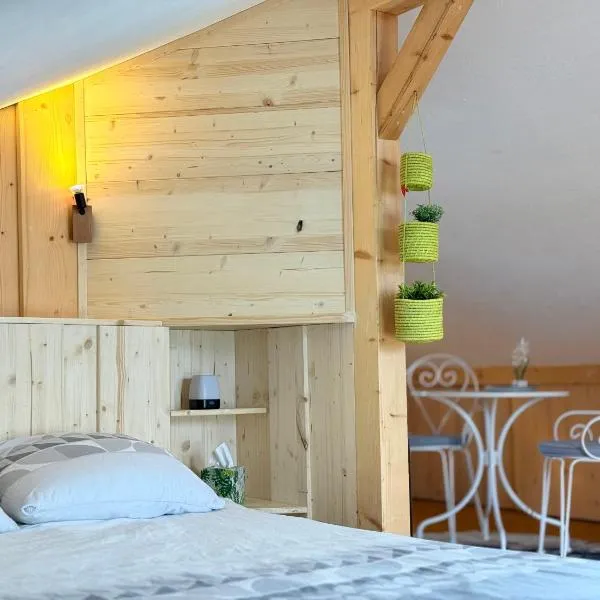 Belle chambre rustique à la campagne, proche de la ville, hotel v destinácii Praroman