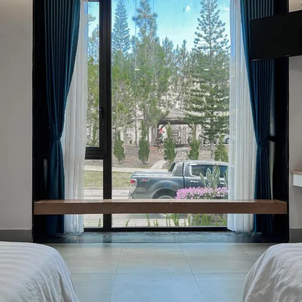 TTR Skypool Boutique Hotel, Hotel in Đà Lạt