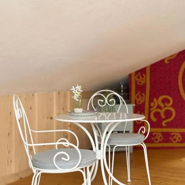 Belle chambre rustique à la campagne, proche de la ville, hotel v destinácii Praroman