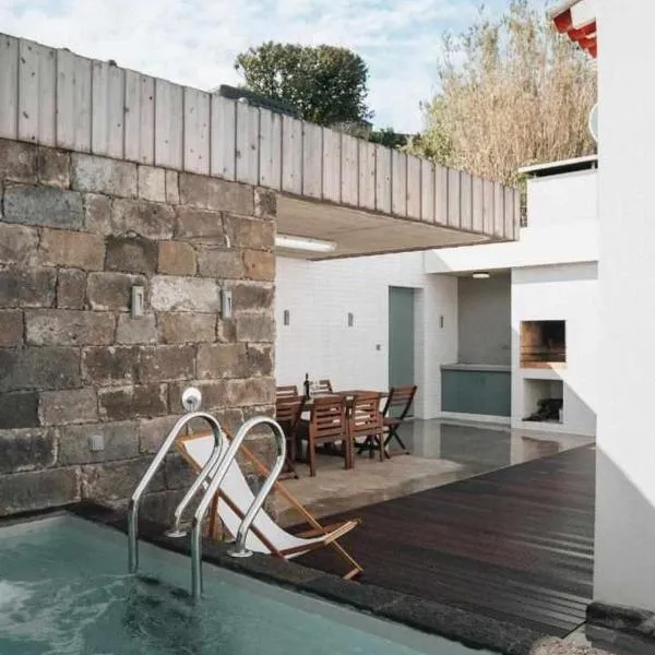 Casas do Vale -T2, hotel a Nordeste