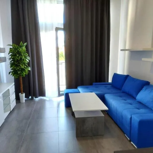 Apartament z antresolą i balkonem 20, hotelli kohteessa Wrocław