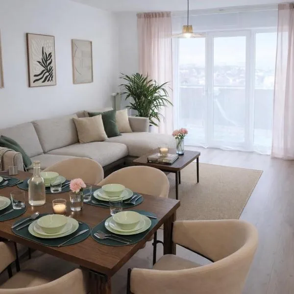 Duplex in Paris, Villepinte Expo, CDG Airport, hotel a Le Blanc-Mesnil